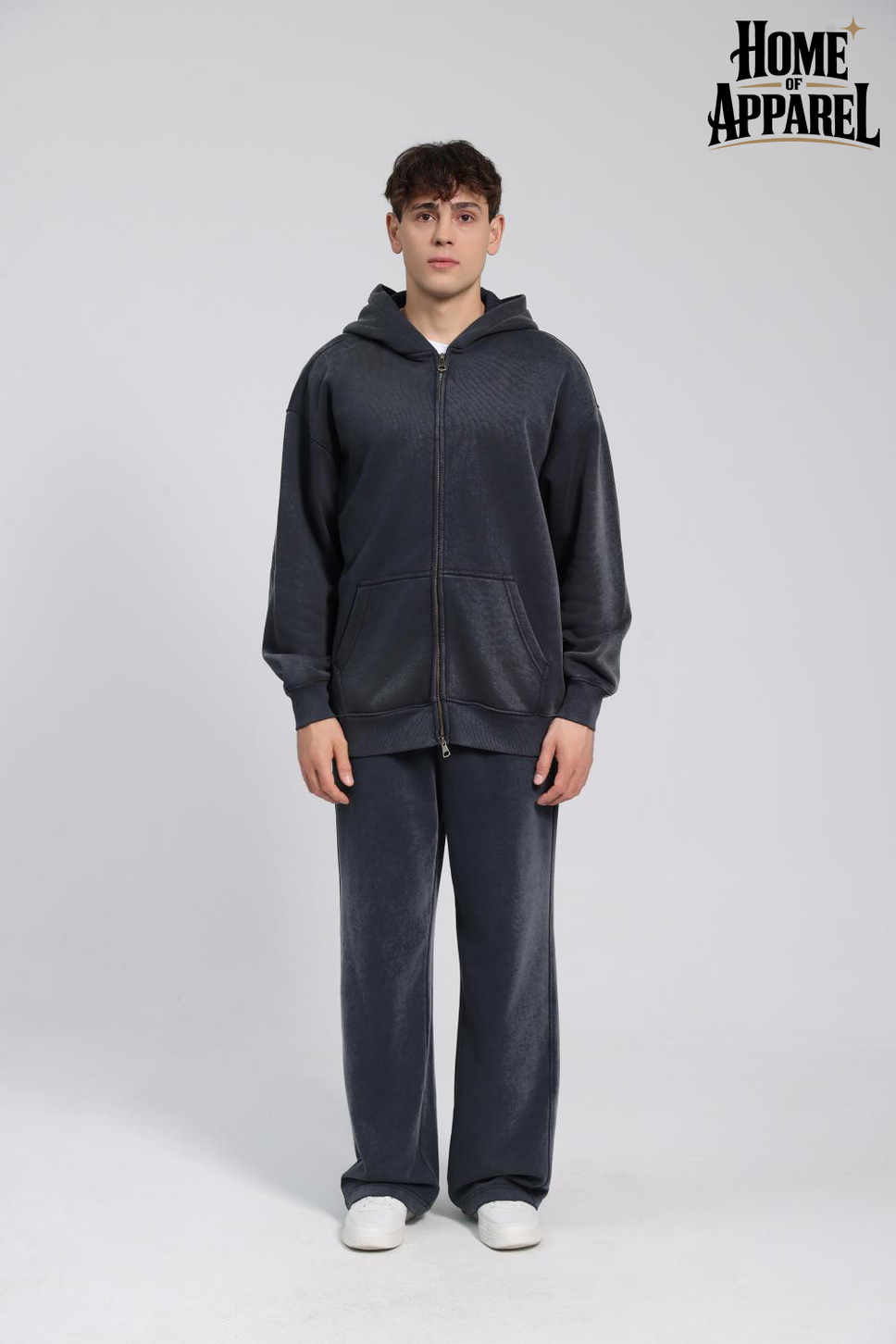 black Oversized vintage-look sweatsuit set by Home of Apparel