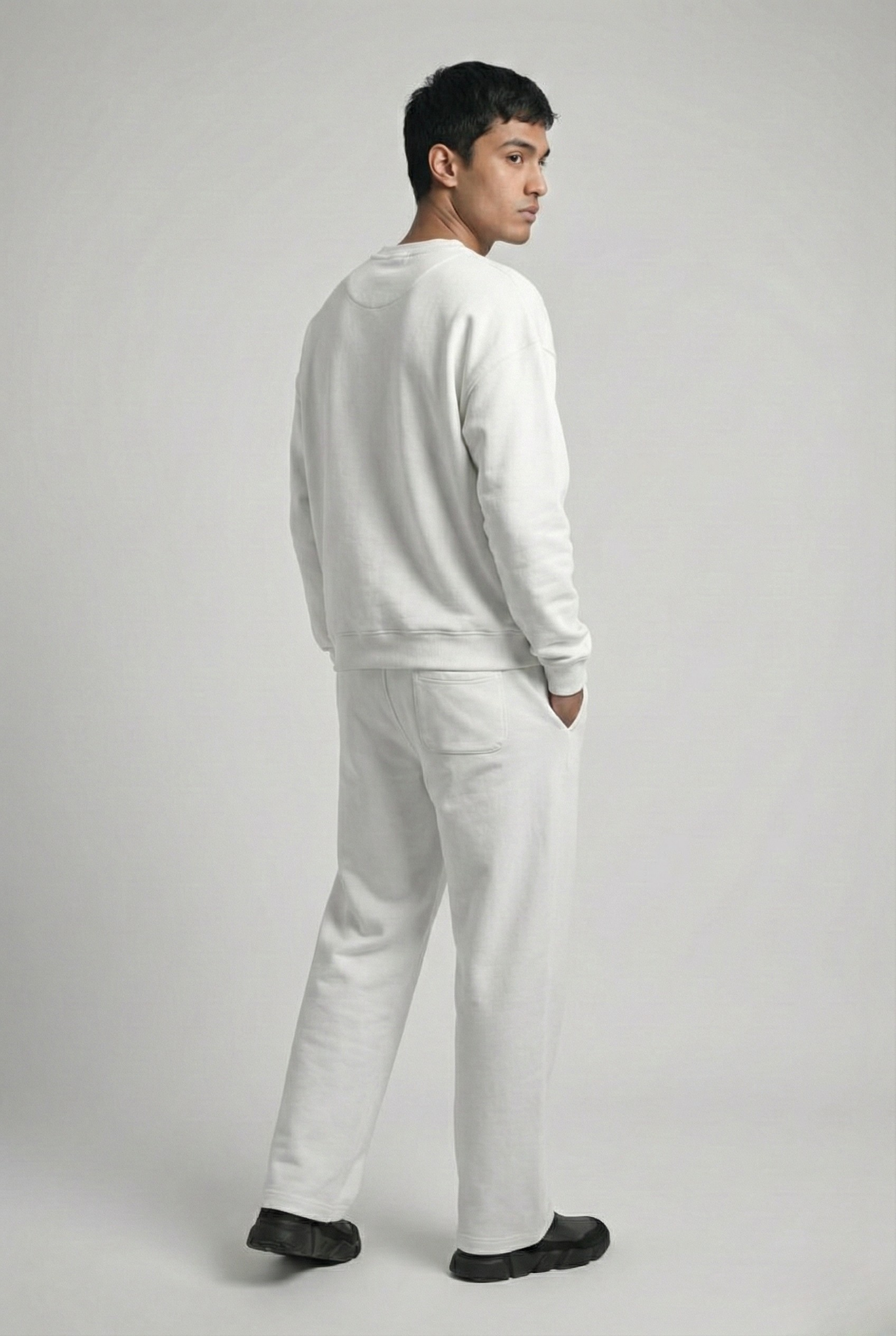 400 GSM White Oversized Cotton Terry Sweatsuit
