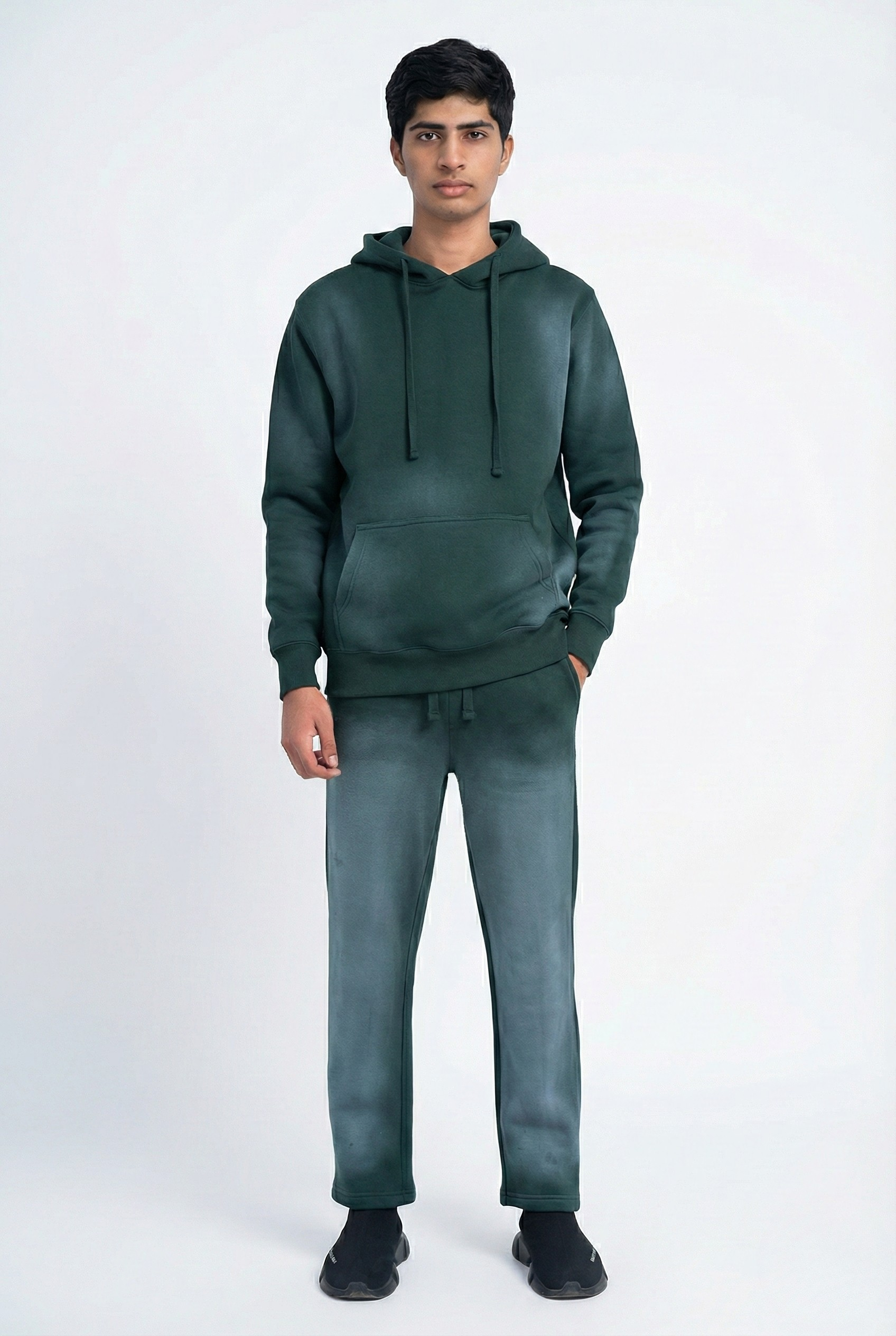 Premium Sun Faded Green Sweat Suit – Everyday Comfort & Style